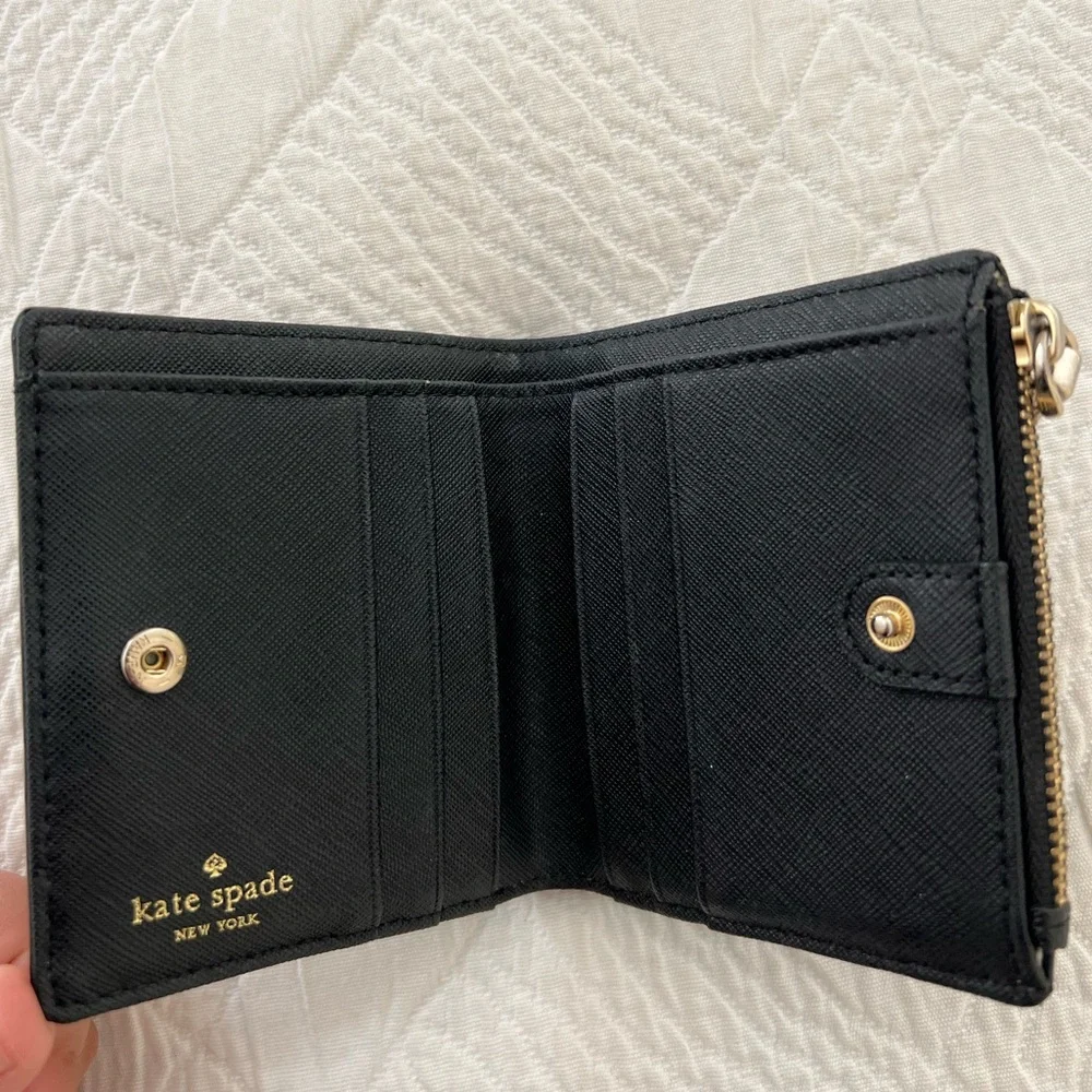 Kate Spade Wallet - Picture 3 of 4